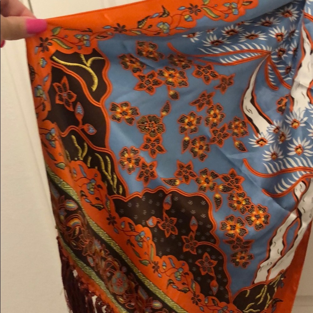 Scarf - Picture 2 of 2